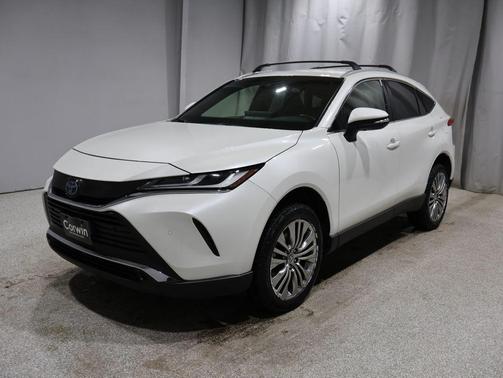 2022 Toyota Venza XLE