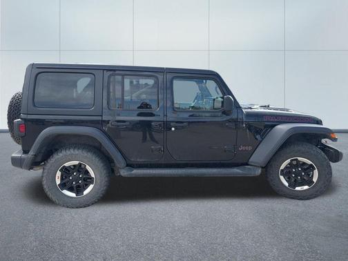 Black Clearcoat 2021 Jeep Wrangler Unlimited Rubicon