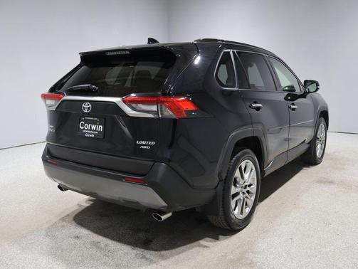 2019 Toyota RAV4 Limited