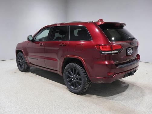 Velvet Red Pearlcoat 2018 Jeep Grand Cherokee Altitude