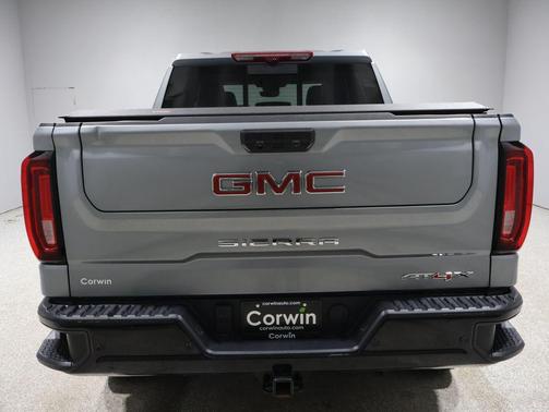 2025 GMC Sierra 1500 AT4X