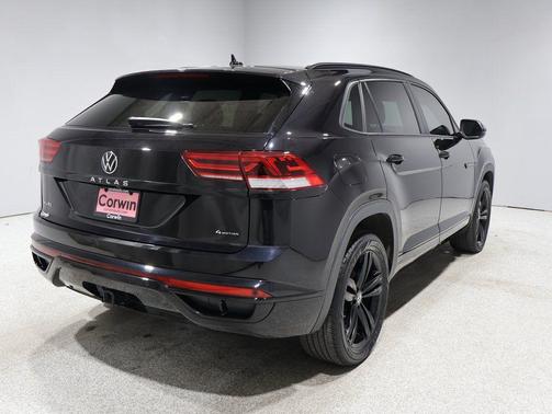 2023 Volkswagen Atlas Cross Sport 3.6L V6 SEL R-Line