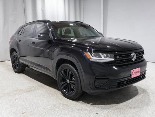 2023 Volkswagen Atlas Cross Sport 3.6L V6 SEL R-Line