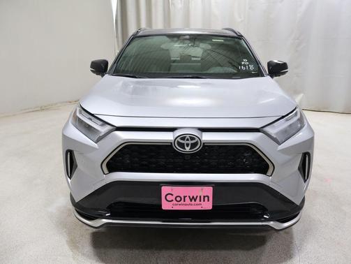2025 Toyota RAV4 Hybrid SE