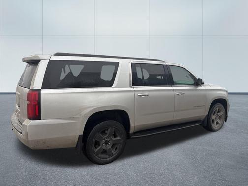 2017 Chevrolet Suburban LS