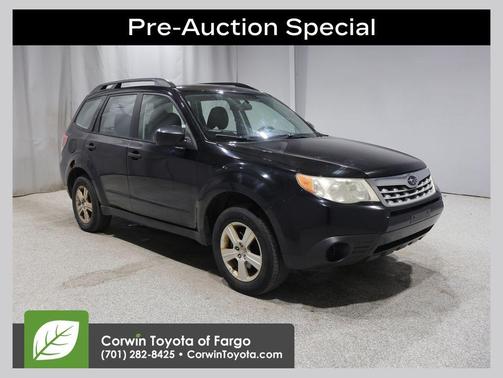 Obsidian Black Pearl 2011 Subaru Forester 2.5 X