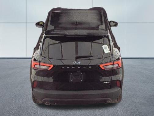 AGATE BLACK METALLIC 2025 Ford Escape ST-Line