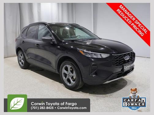 AGATE BLACK METALLIC 2025 Ford Escape ST-Line