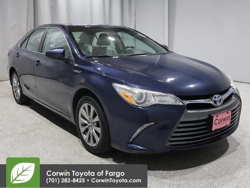 2016 Toyota Camry Hybrid XLE