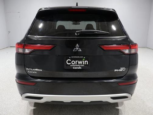 2023 Mitsubishi Outlander PHEV SEL