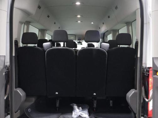 2021 Ford Transit-350 XLT