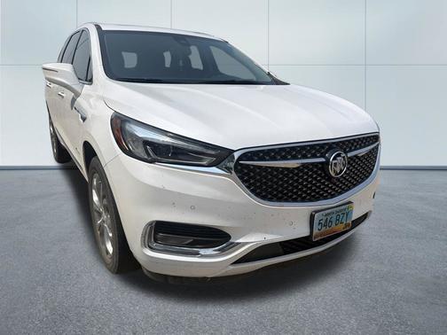 White Frost Tricoat 2020 Buick Enclave Avenir