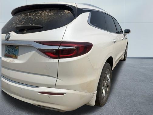 White Frost Tricoat 2020 Buick Enclave Avenir
