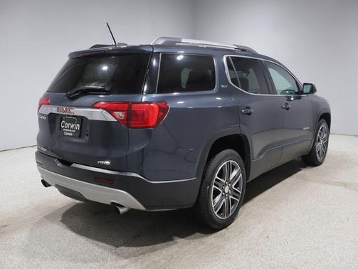 Dark Sky Metallic 2019 GMC Acadia SLT-1