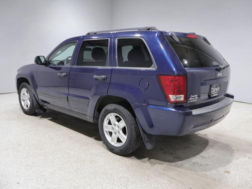 Midnight Blue Pearlcoat 2006 Jeep Grand Cherokee Laredo