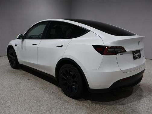 2022 Tesla Model Y Long Range Dual Motor All-Wheel Drive