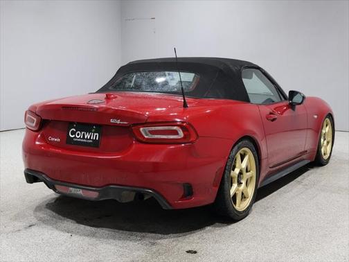 2017 FIAT 124 Spider Base