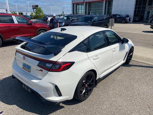 2025 Honda Civic Type R Base