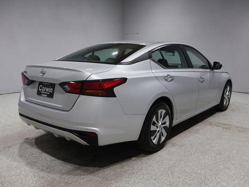 2024 Nissan Altima S FWD