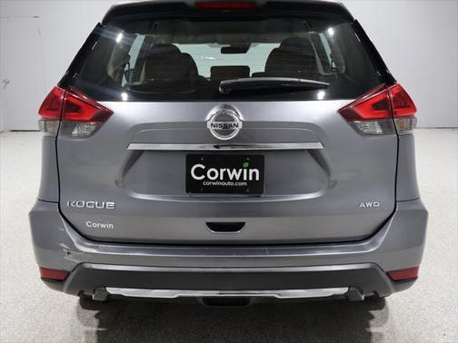 2020 Nissan Rogue S