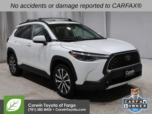 2024 Toyota Corolla Cross XLE