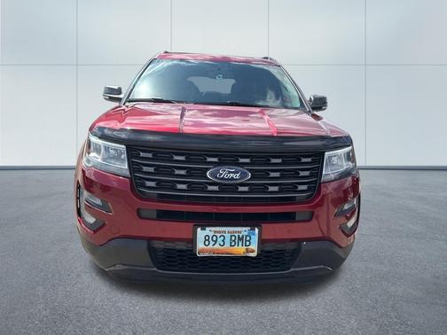 RUBY RED METALLIC TINTED CC 2017 Ford Explorer XLT