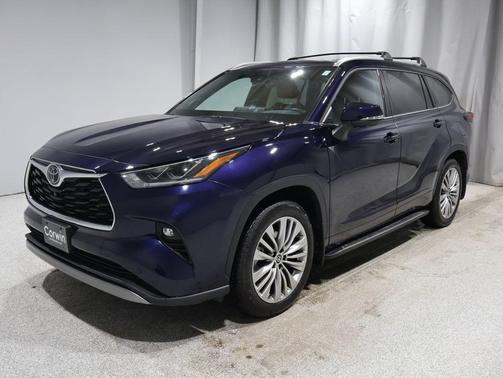 2025 Toyota Highlander Platinum