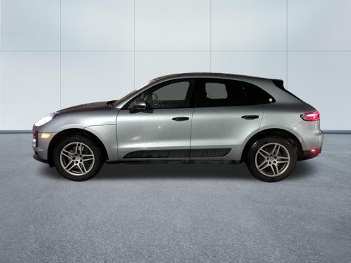 2019 Porsche Macan Base