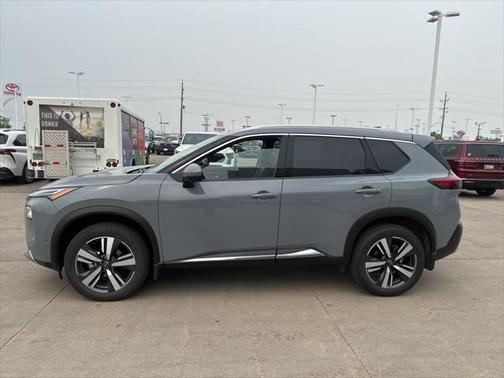 2022 Nissan Rogue Platinum