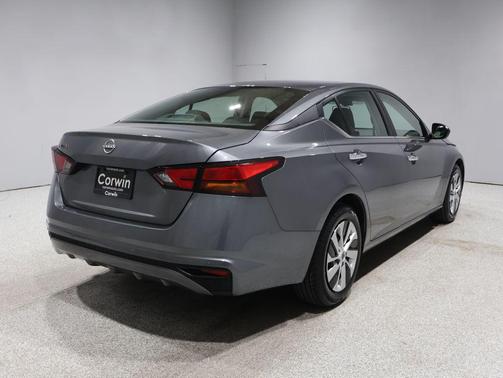 2024 Nissan Altima S FWD