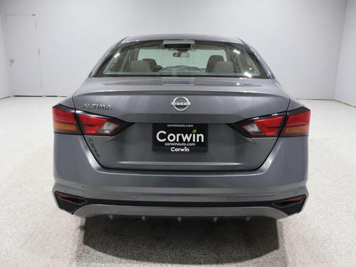 2024 Nissan Altima S FWD