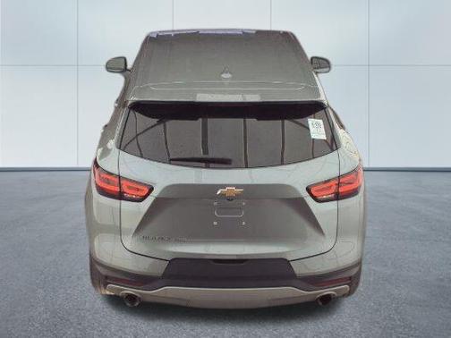 Sterling Gray Metallic 2025 Chevrolet Blazer 2LT