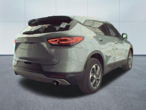 Sterling Gray Metallic 2025 Chevrolet Blazer 2LT