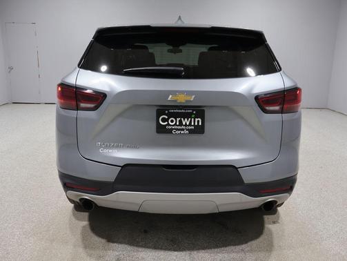 Sterling Gray Metallic 2025 Chevrolet Blazer 2LT