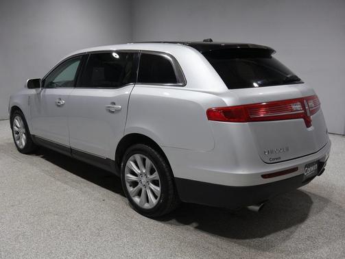 2019 Lincoln MKT Standard
