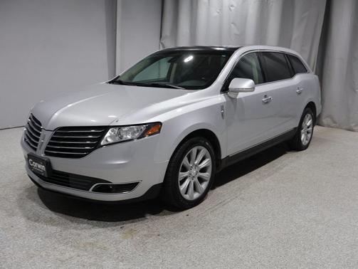 2019 Lincoln MKT Standard