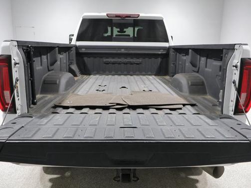 White Frost Tricoat 2023 GMC Sierra 3500 Denali