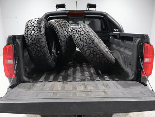 2020 Chevrolet Colorado ZR2