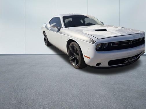 White Knuckle Clearcoat 2017 Dodge Challenger R/T