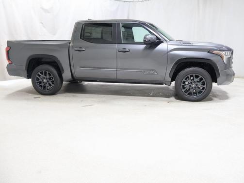 2026 Toyota Tundra Hybrid Platinum