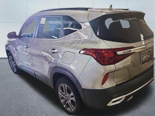 Steel Gray 2023 Kia Seltos S