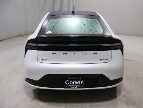 2025 Toyota Prius Plug-In Hybrid XSE Premium