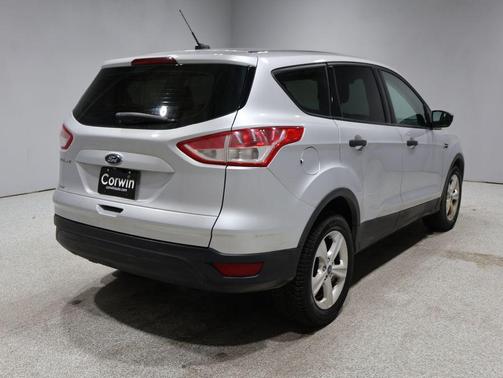 2016 Ford Escape S