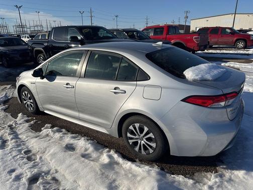 2020 Toyota Corolla Hybrid LE