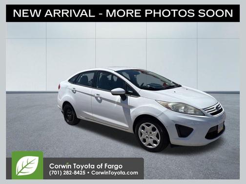 Oxford White 2012 Ford Fiesta S