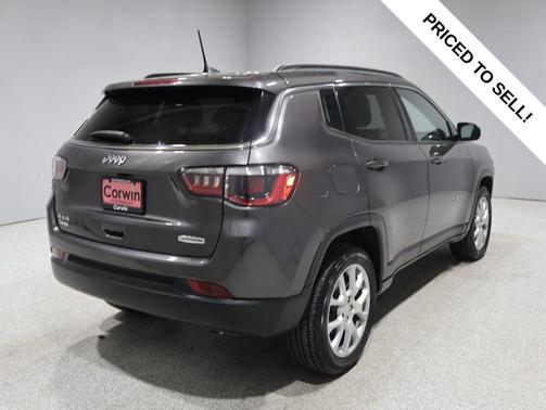 2024 Jeep Compass Latitude Lux