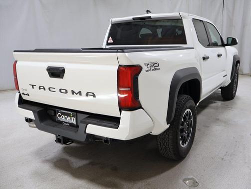 2025 Toyota Tacoma TRD Off-Road