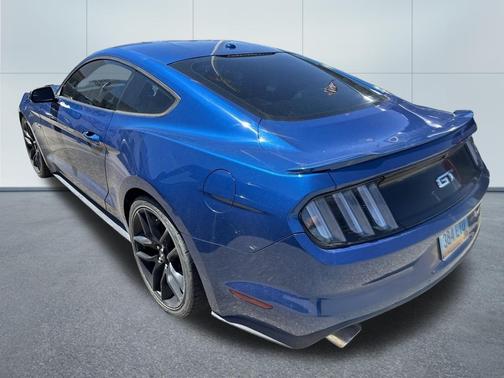Lightning Blue Metallic 2017 Ford Mustang GT Premium