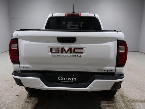 2024 GMC Canyon AT4X