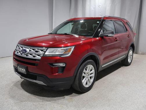 RUBY RED METALLIC TC 2019 Ford Explorer XLT